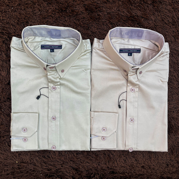 Men’s champagne gold smart fit cotton shirt by Tommy H.