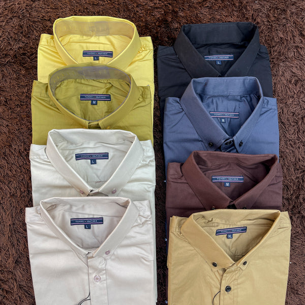 Men’s champagne gold smart fit cotton shirt by Tommy H.